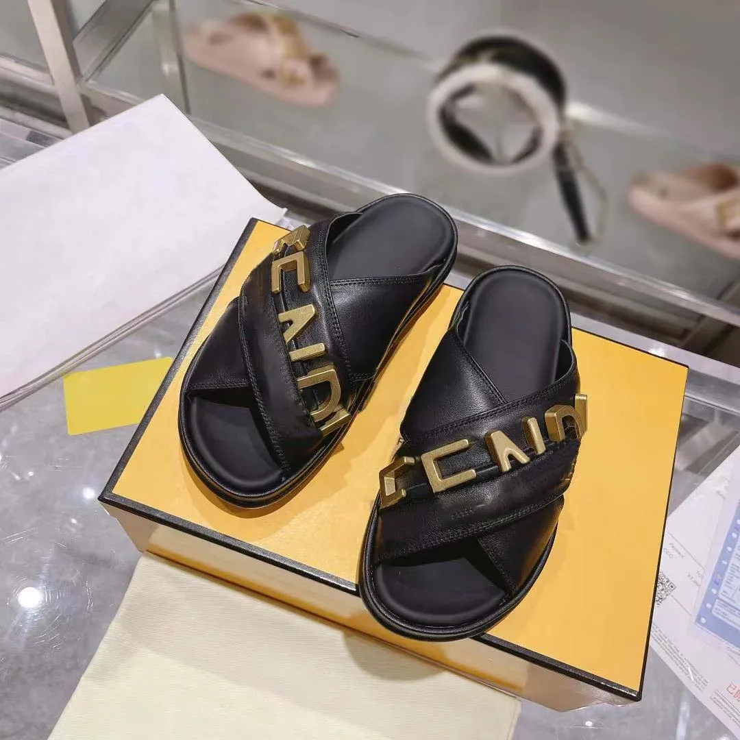 2023 Luxury Designer Slide Slippers Sandals Men Women Summer GRAPHY Black leather slides White Pink Outdoor Beach Letters Fashion Trend Atmosphere