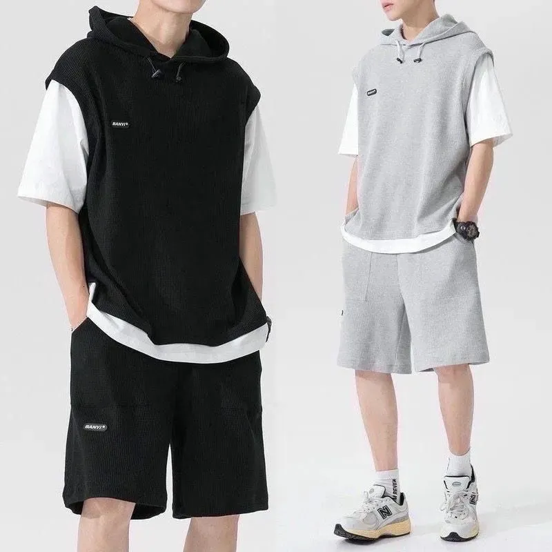 Mens Tracksuits Summer Summer Size Sports Suit Treptable Depable Wear Wild High Street Chic Twopiece Thirt Simple Shirt 230710