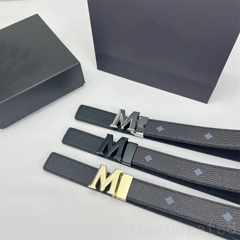 Ceinture de mode pour hommes designer M ceintures de luxe en métal boucle lisse cinto plaqué or argent cintura simple motif complet populaire ceinture en cuir souple ga06 Q2