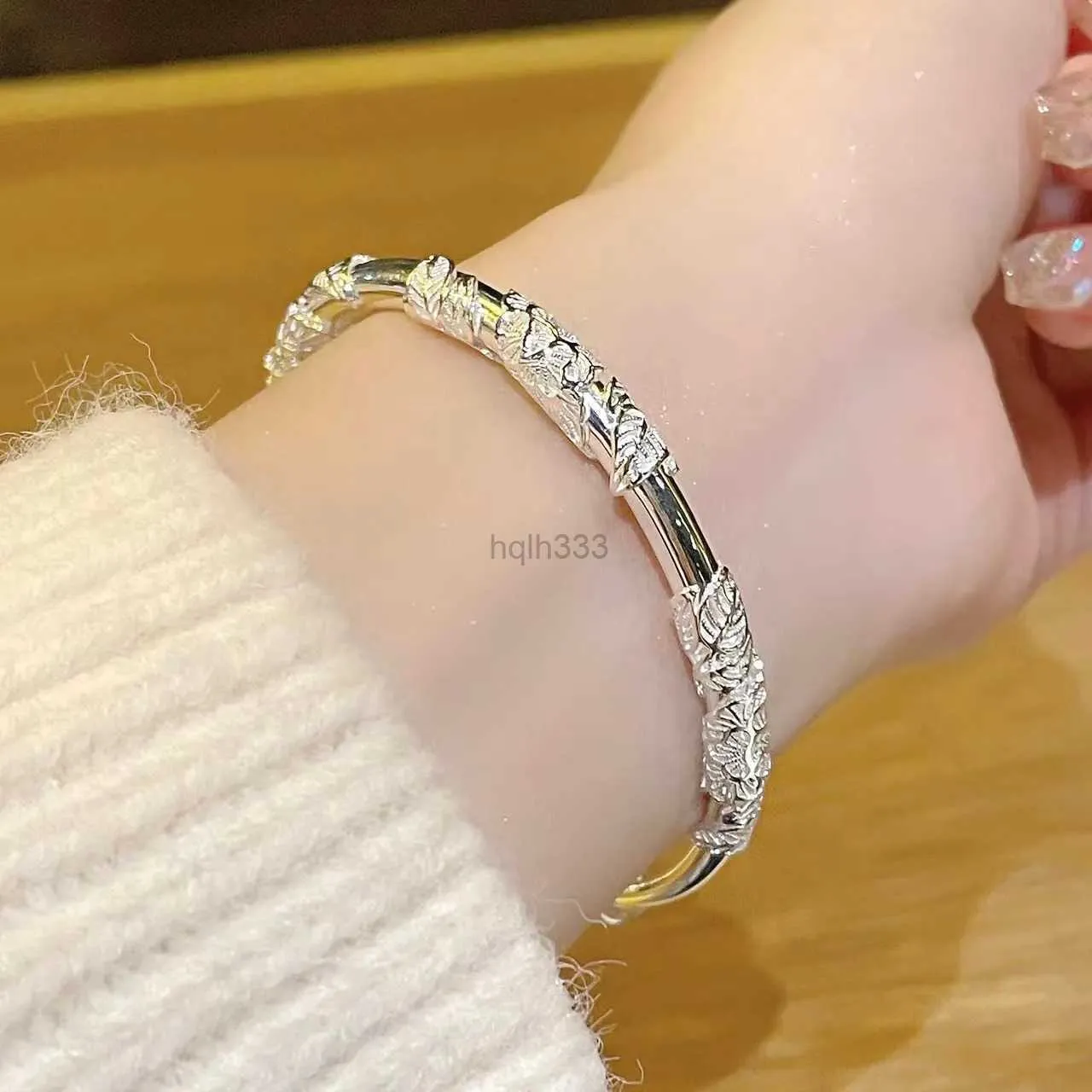 Fiore di broccato come braccialetto d'argento Bracciale femminile in argento sterling 925 Piccolo gruppo di lusso leggero regala alla fidanzata un braccialetto regalo di compleannoRJG6