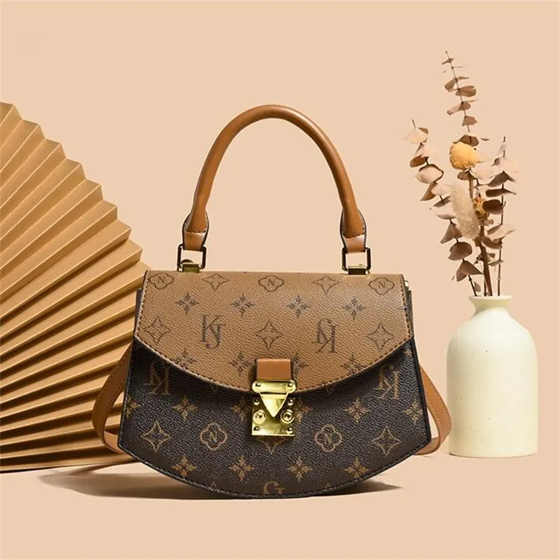 2023 luxurys bags Fashion designers womens High Quality CrossBody Handbag Chains Real leather ladies Shoulder Bag purse Cross Body Clutch Handbags