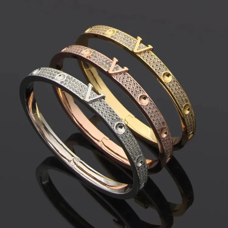 Bracciale gioielli firmati braccialetto catena d'oro di lusso braccialetto d'amore per uomo e donna S lettera scanalatura rotonda braccialetto trapano chiodo non sbiadisce