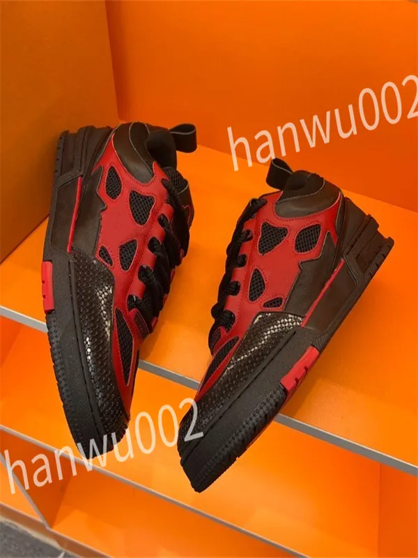 Yeni Top Luxurys Moda Üçlü Sneaker Kadın Beyaz Siyah Spor ayakkabılar Erkekler için Bahar Chaussures Sıradan Old Dad Ayakkabı WD230601