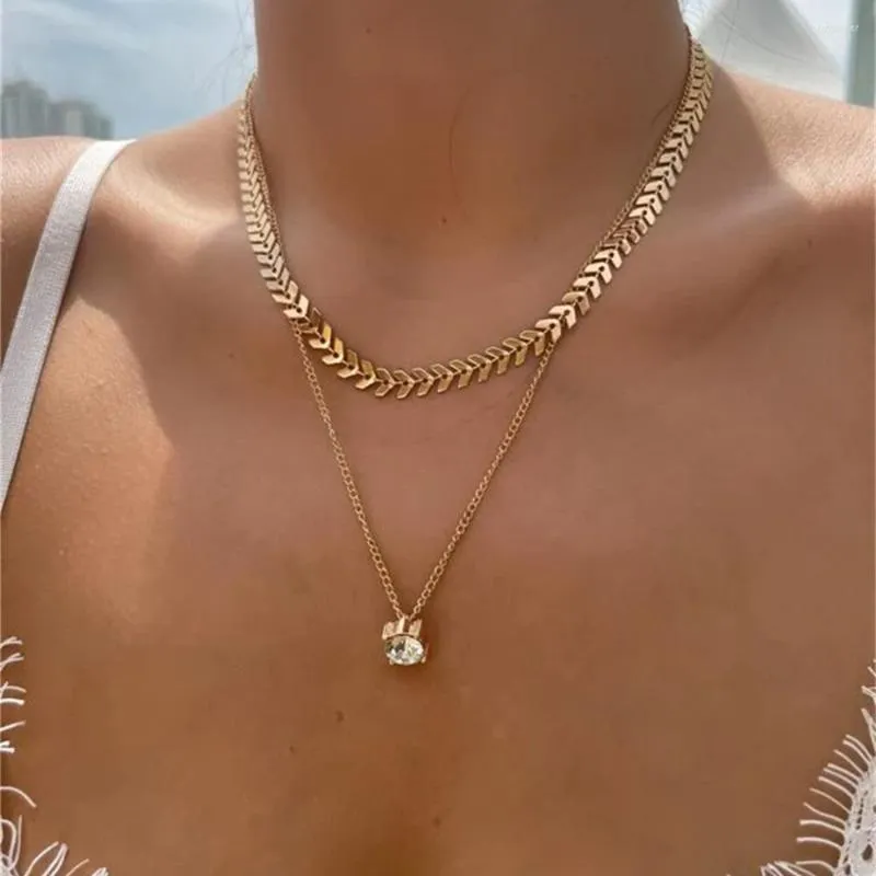 Hänge Halsband Boho Mode Guld Färg Pil Oliv Löv Kedja Runt Kristall Halsband För Kvinnor Vintage Kvinnlig Punk Enkla Fredssmycken