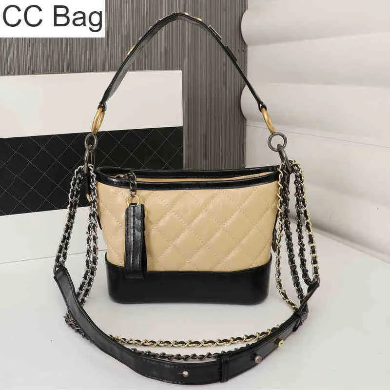 CC Bag Shopping Bags Classic Ladies Single Hobo Spliced Leather Gilt Hardware Quilted Plaid Metal Chain Letter Bandoulière Grande capacité