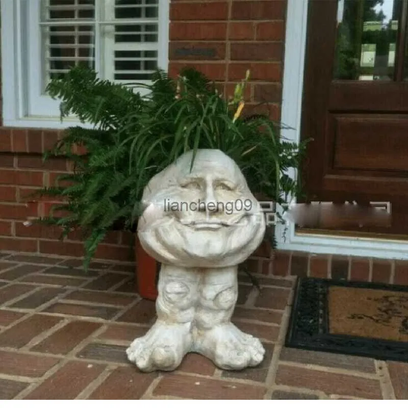 Muggly In StockMugglys The Face Garden Statue Planter Outdoor Garden Home ...