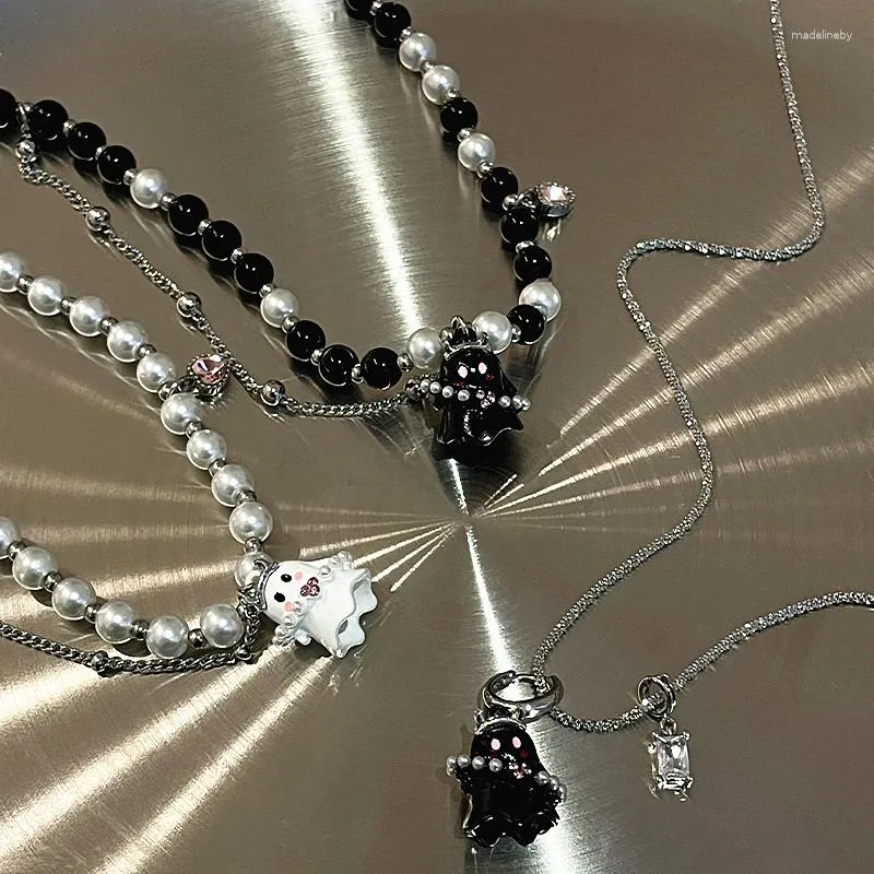 Catene Y2K Girl Black And White Ghost Pearl Pink Stone Beaded Stitching Collana Double Stacked Accessori da donna Regalo