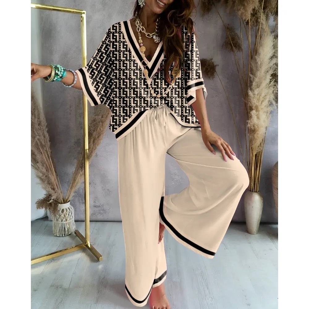 Women's Two Piece Pants Women's Autumn Geometric Print V-Neck Batwing Sleeve Top Casual Pants Set Fashion Women's V-Neck Half Sleeve Two Piece Street Clothing 230710