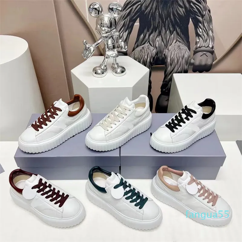 2023- Chaussures Designer Hommes Femmes loisirs Rebel Sneakers Mode cuir respirant Fond épais Baskets sportives Haute qualité Paire baskets Taille 35-45