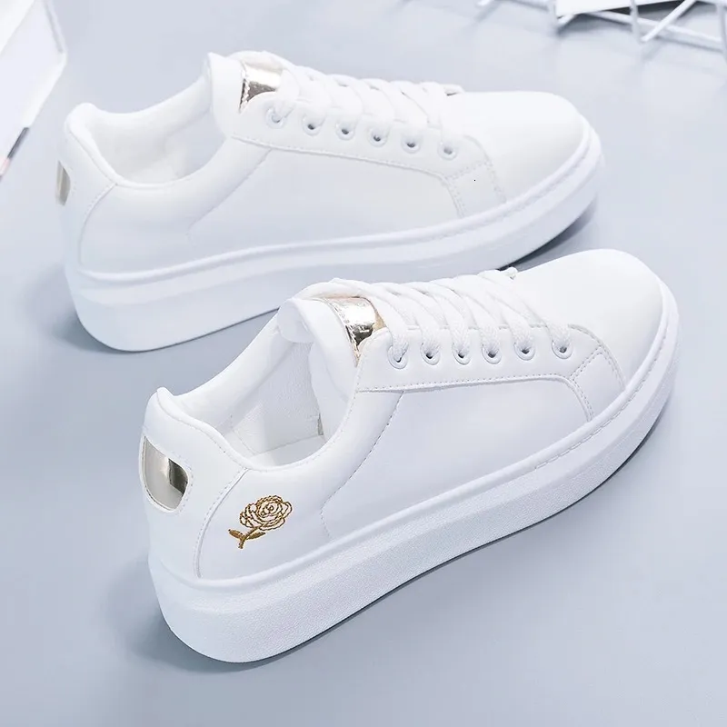 Dress Shoes Fashion White Breathable Women Running 2023 Spring Autumn Embroidered Flower LaceUp Casual Sneakers Zapatos De Mujer 230721