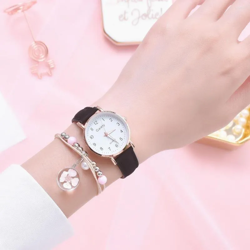 Relojes de pulsera Reloj para mujer Relojes 2023 Venta de productos Pulsera Conjunto de combinación de moda Simple