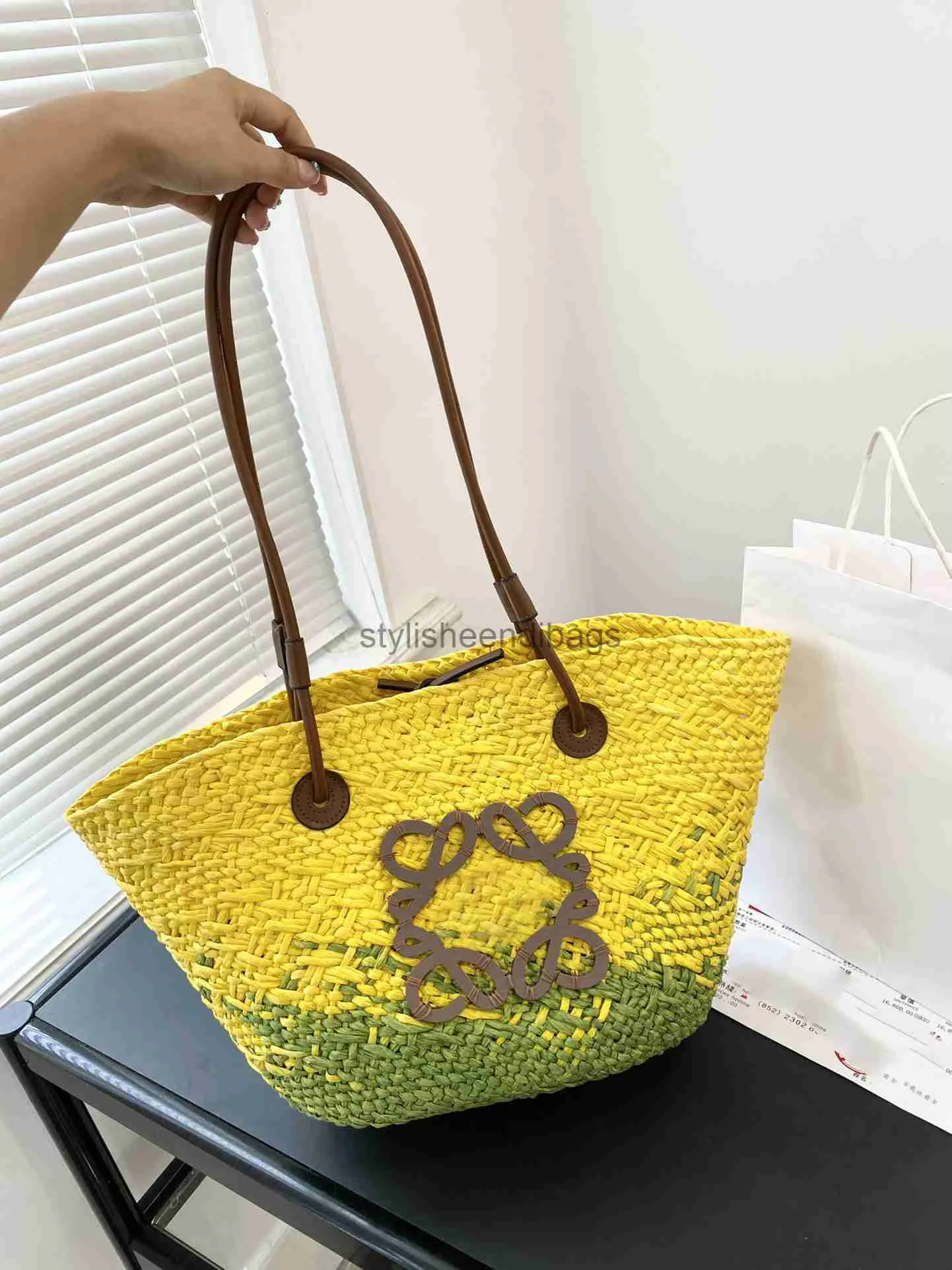 Дизайнерская сумка Летняя пляжная сумка Соломенная плетеная сумка-корзина Большая сумка на плечо Сумка ручной работы с большой ручкой Стильная сумка-тоут