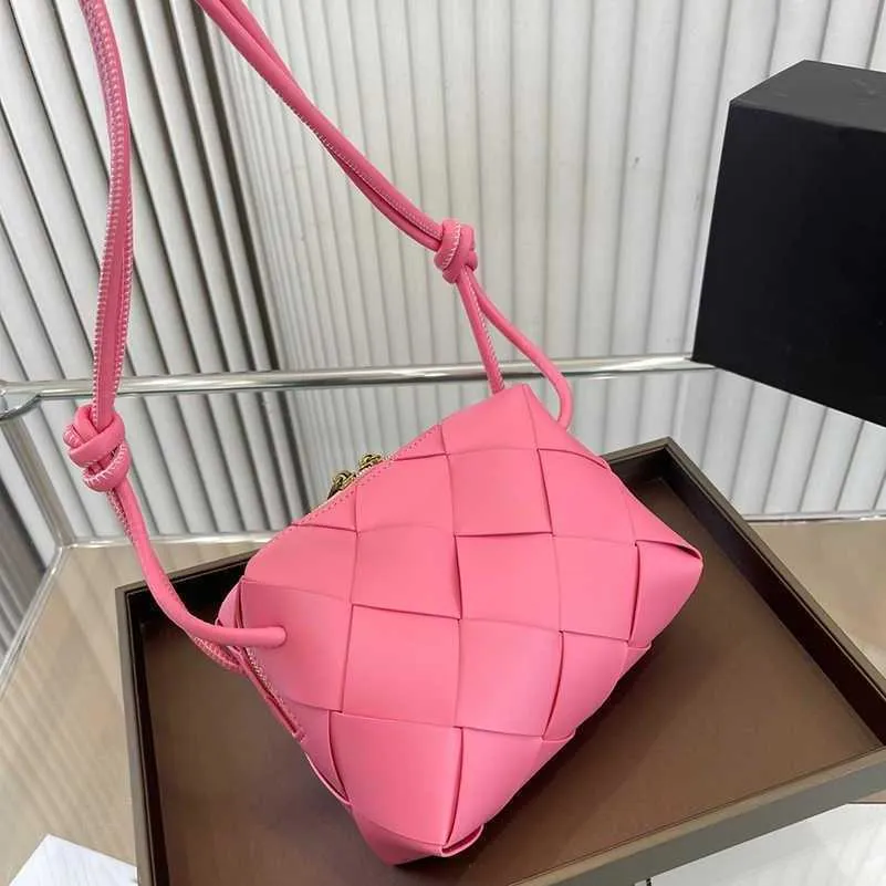 Verkoop Gebreide Vierkante Tas B Letter V Schoudertassen Vrouwen Hoge Kwaliteit Geweven Cameratas Lederen Crossbody Designer Tas Vrouwelijke Gevlochten Portemonnees