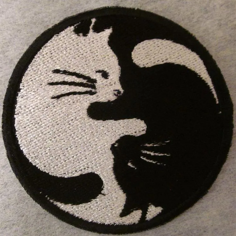 10 Uds. Parches para planchar con bordado de gato de dibujos animados recién llegados para ropa apliques de estilo DIY 237a