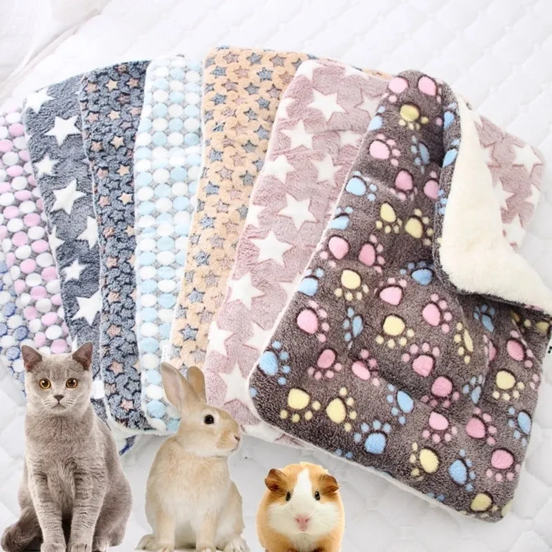 Small Animal Supplies Soft Flannel Thickened Pet Fleece Pad Blanket Bed Mat For Dogs Puppy Cat Sofa Cushion Home Rug Keep Warm Sleeping Cover 230710