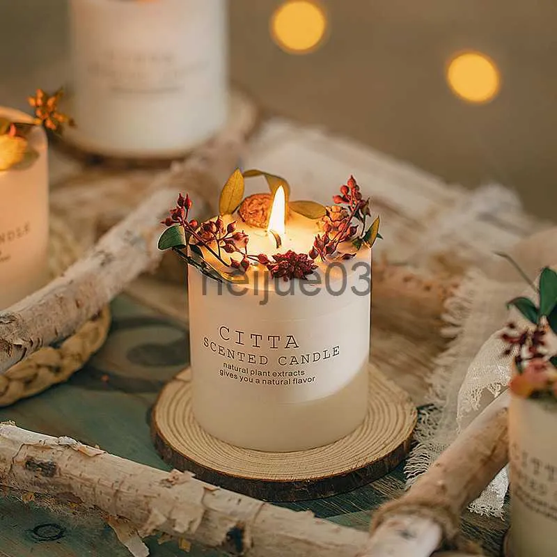 Achetez des bougies colorées et parfuméés - Décoration de mariage