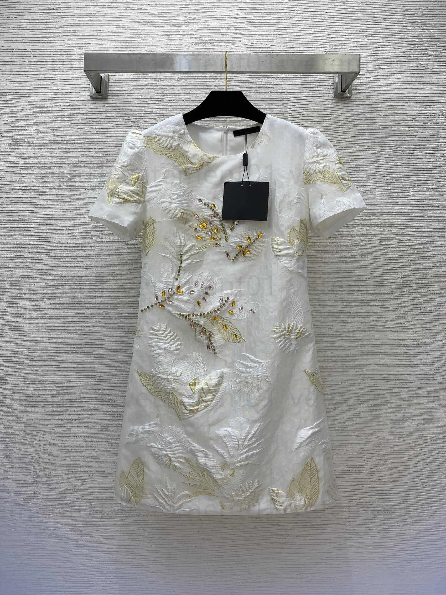 Designer t Shirt Dress Summer Womens Clothing Elegant Branch Leaf Jacquard Hand-beaded Diamond-embellished Small A-shape Round Neck Dresses for Woman