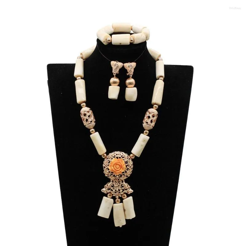 Ketting Oorbellen Set Natuurlijke Koraal Witte Afrikaanse Kralen Bruids Nigeria Sieraden CNR076