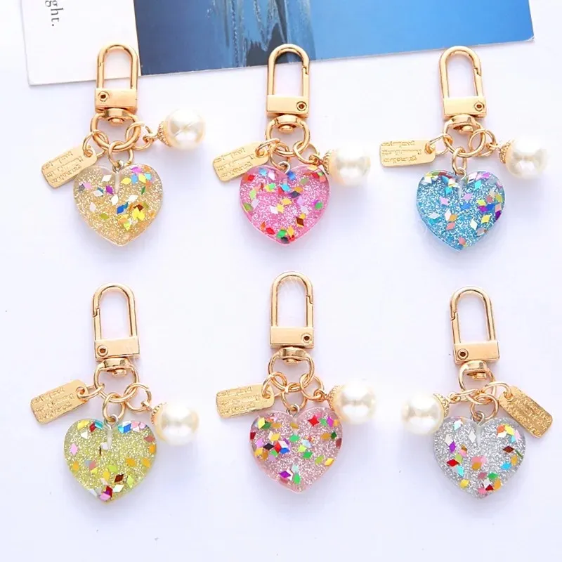 Creative Love Heart Shape Keychain Colorful Glitter Sequin Heart Peart Pendant Keyring Phone Bag Car Key Ornaments Accessories