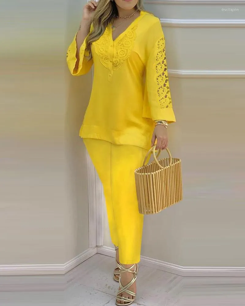 Femmes deux pièces pantalon pantalon ensembles femmes ensemble élégant col en V chemise jaune à manches longues dentelle pantalon correspondant dame bureau 2023 été