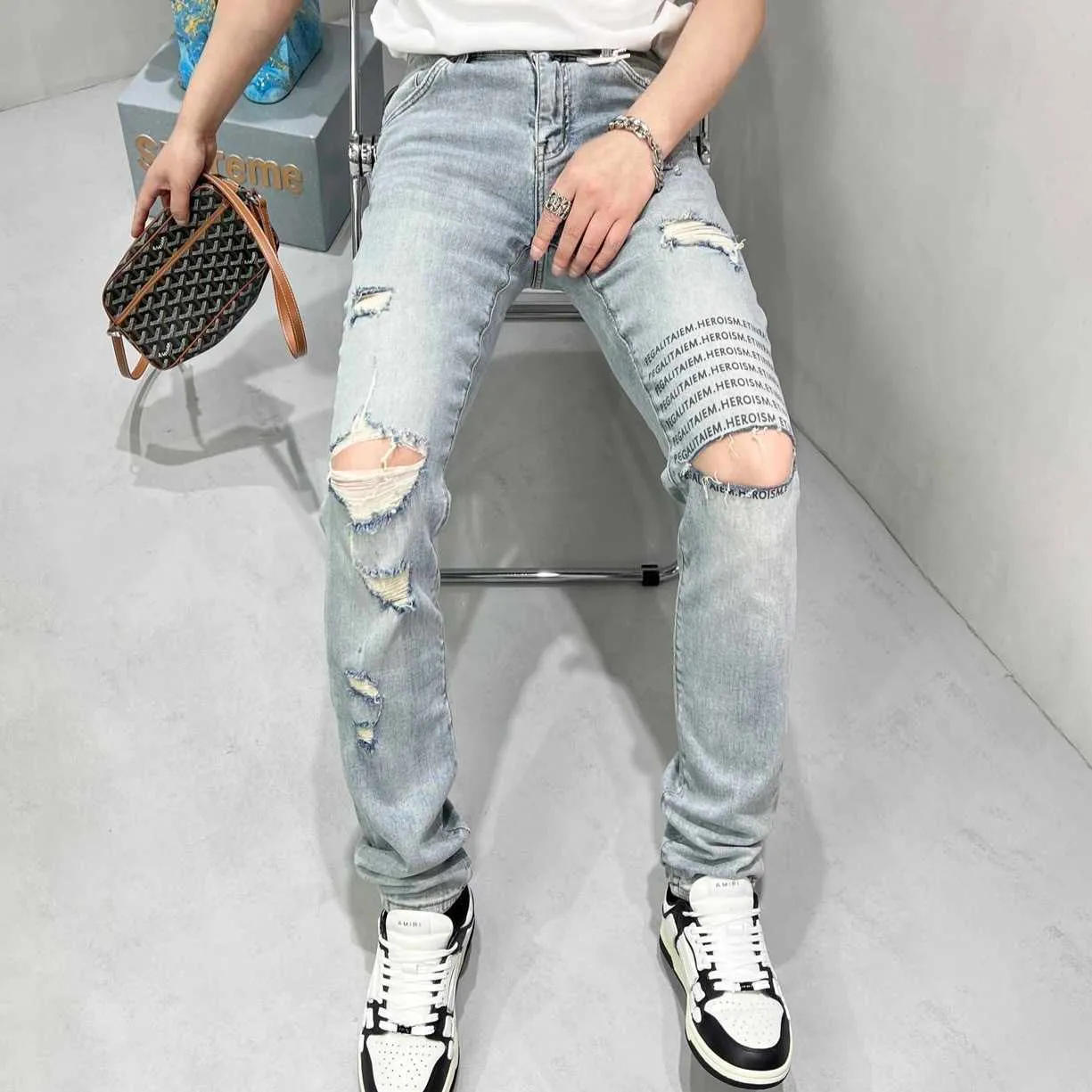 2023 designer ksubi jeans per pantaloni da uomo maschile ridotto motociclista grigio per angoscia allungamento motocicletta bone halloween viola jeans jeans 227