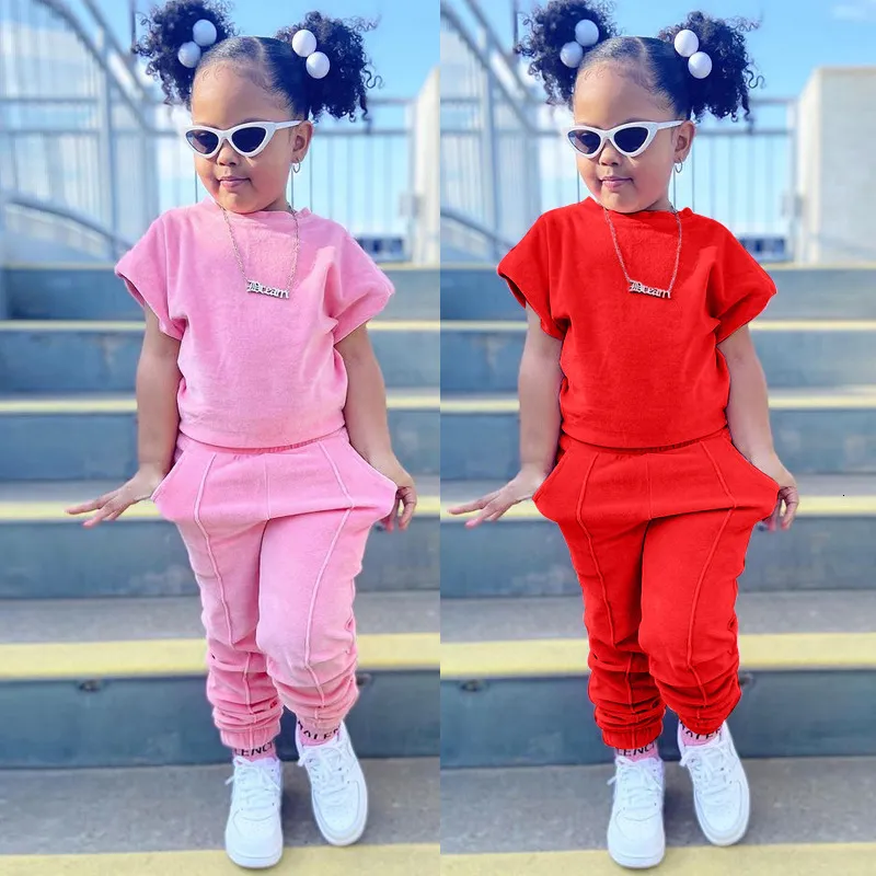 Kleidungssets Mode Kinder Kleine Mädchen Kleidung 2 Stück Sets Baumwolle Solide Casual T-shirtElastische Taille Hosen Kleinkinder Outfits 1-6Y 230711