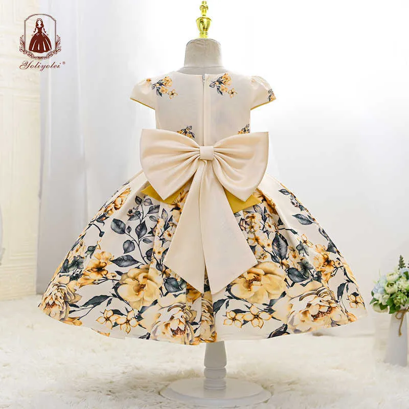 Sukienki dziewczynki Yoliyolei Big Bow Girls Floral Sukienka żółty druk Pasyn Passelant A-line dla dzieci suknia dla dzieci 4 do 9 rocznych 230712