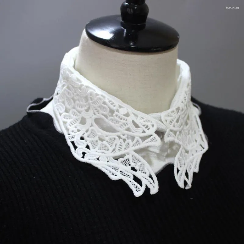 Bow Ties Women Detachable Collar Shirt Fake Collars Decoration Ladies Lace Hollow Embroidered False Necklaces Clothes Accessories