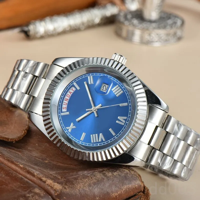 AAA Designer Montre Strass Hommes Montres Noir Cadran Bleu Montre Homme Plaqu Argent Or Jour Date 41mm Mouvement Mode Montre Haut De Gamme F te