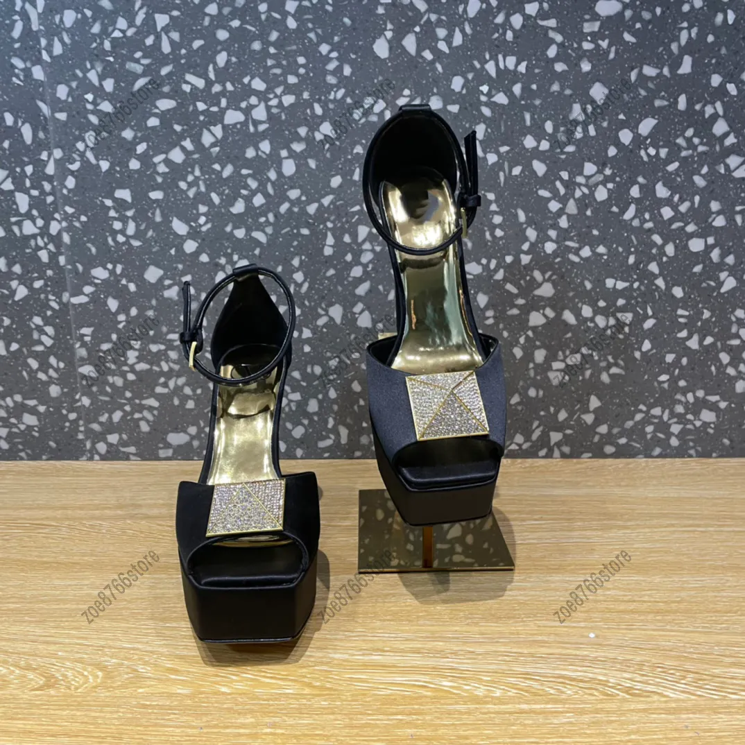 Luksusowe damskie buty z rybnymi obcasami w ustach Diamond Rhinestone Obcistelowane obcas