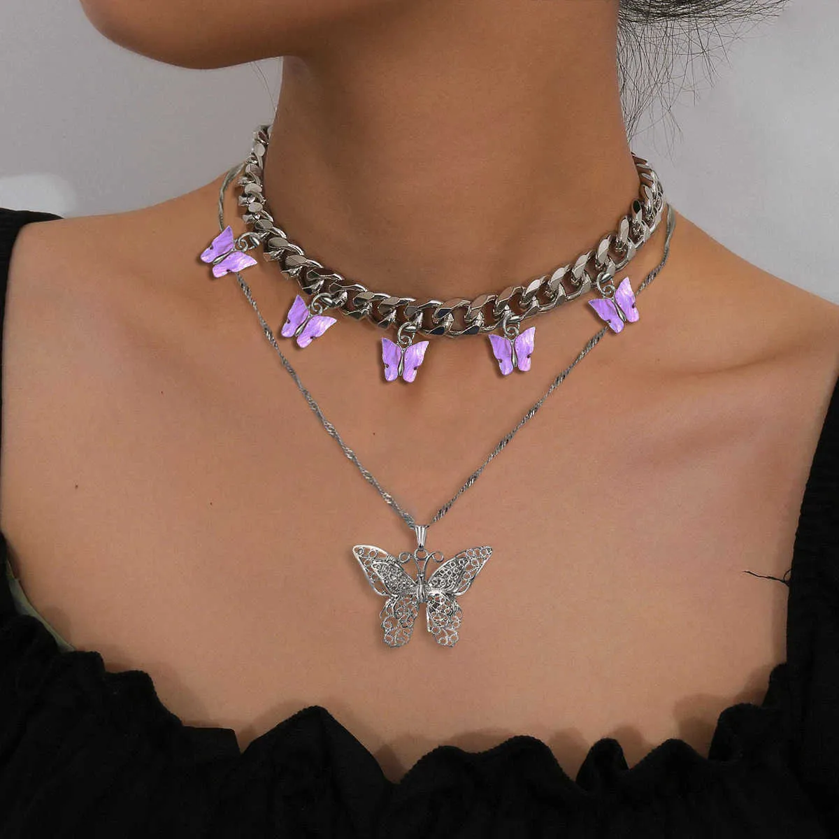 Naszyjniki z wisiorkami śliczne wielowarstwowe kryształowe pistolety ze smokami Charms naszyjnik dla kobiet biżuteria w kolorze srebrnym litery geometryczny Choker Collar 230613