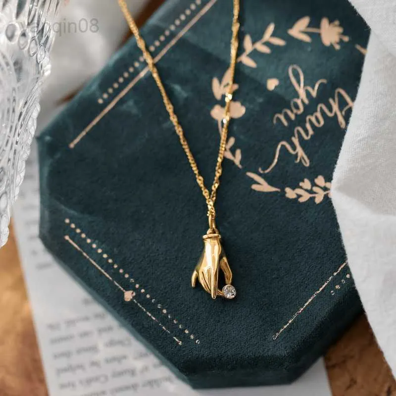 Pendant Necklaces Elegant Stainless Steel Chokers Jewelry for Women Cute Lady Hand Zircon Pendant 18k Gold Plated Chain Neckalces for Girls Prom HKD230712