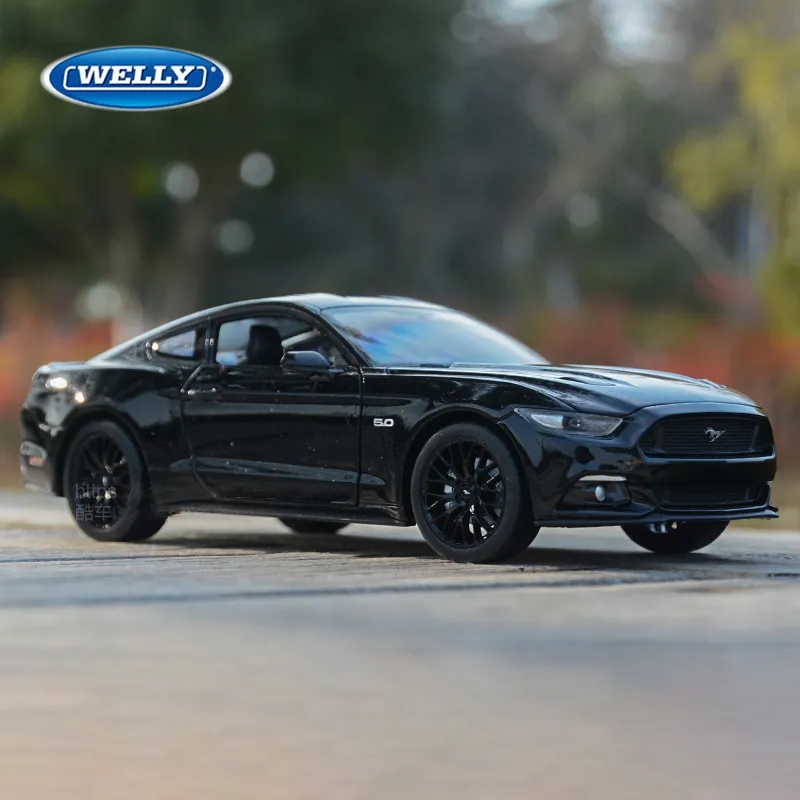 Diecast Model WELLY 1 24 Ford Mustang GT Muscle car Alloy Car Model Diecasts Toy Toy Children Toys Children Gifts 230711