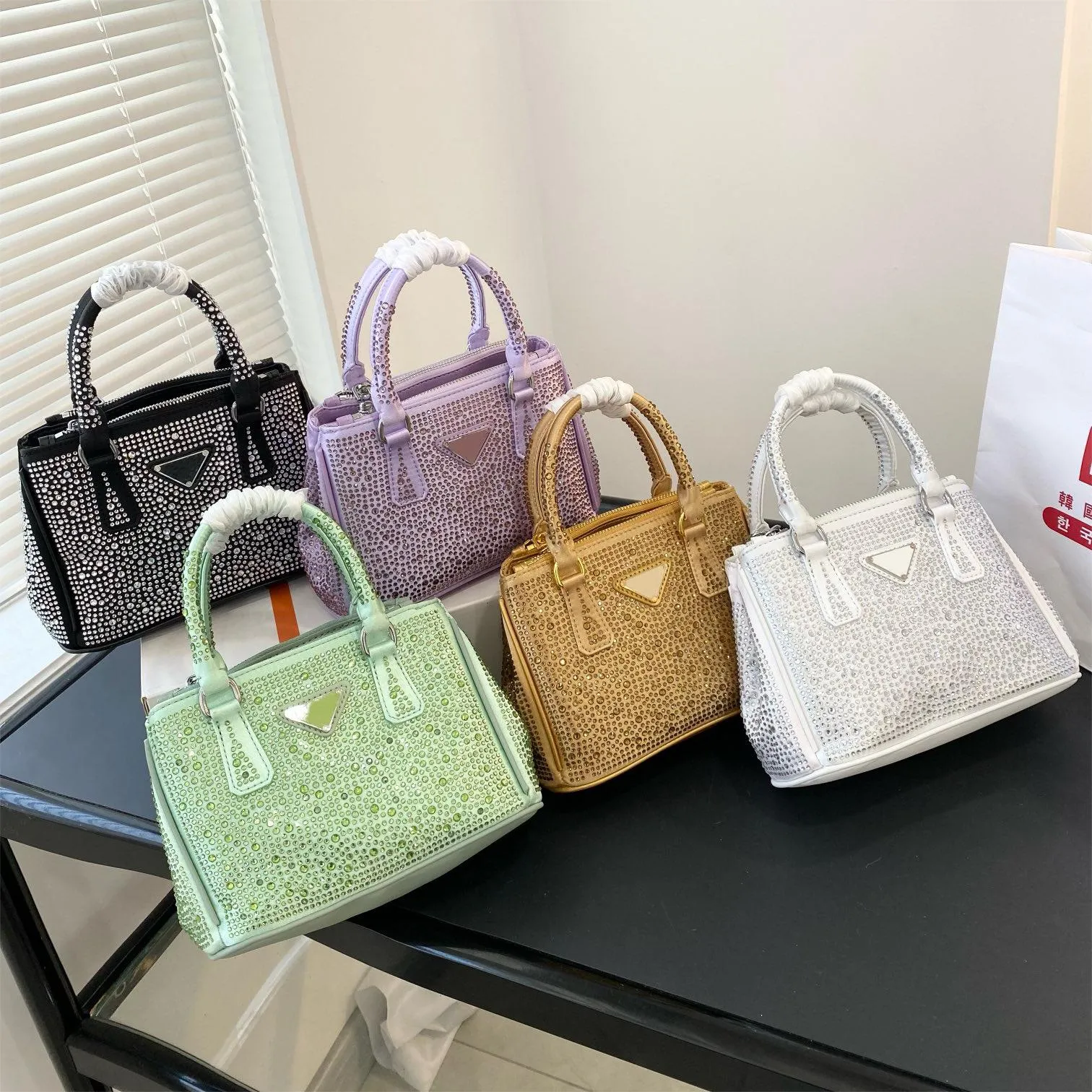 Galleria Saffiano Çanta Tasarımcı Tote Çanta Symbole İşlemeli Pırlanta Çantası Galleria Omuz Çantası Akşam Pochette Üçgen Çapraz Vücut Bag