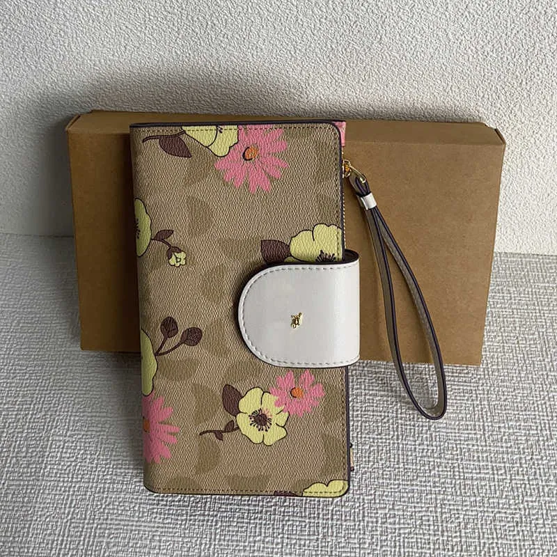 Designer Wallet Women Wristlet Purses Luxury Wallets Leather Cardholder Elegant Cute Flower Print Coin Purse Woman Clutch 230712 From 43 82 DHgate
