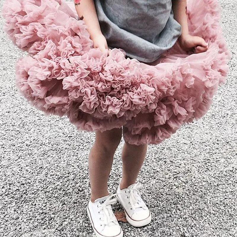 Byxor nya flickor tutu kjol ballerina pettiskirt fluffy barn balett kjolar för festdans prinsessan flicka tyllkläder
