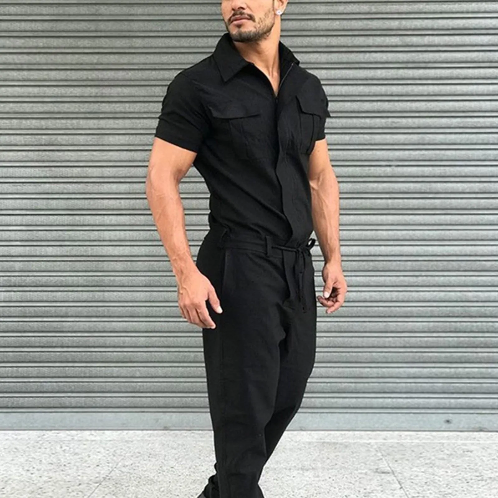 Ternos de cor sólida manga curta multi bolsos macacão verão masculino nova moda cinto design playsuit primavera dos homens macacões casuais