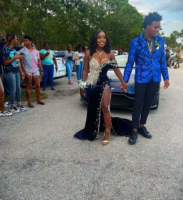 long blue prom dresses with sleeves A-line Off-the-Shoulder Dress SP866 Color:Black / Washed Natural 2025OCTOBER Emerald Sizes BLACK LONG SLEEVE STONE