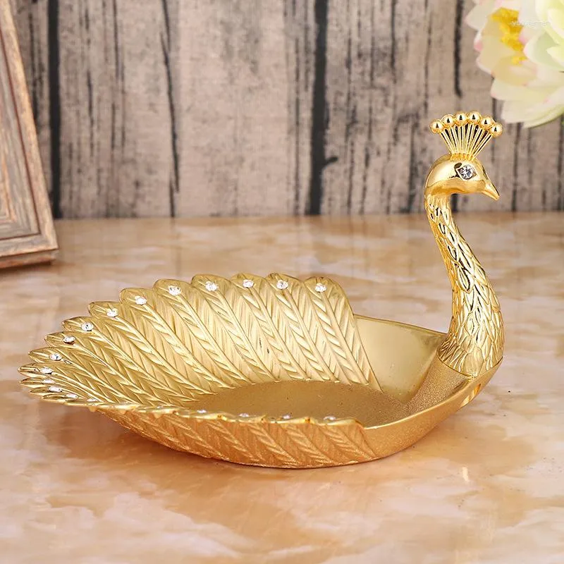 Plates Peacock Creative Personality Fruit Snack Candy Plate European Furniture Storage Decoration Metal Crafts