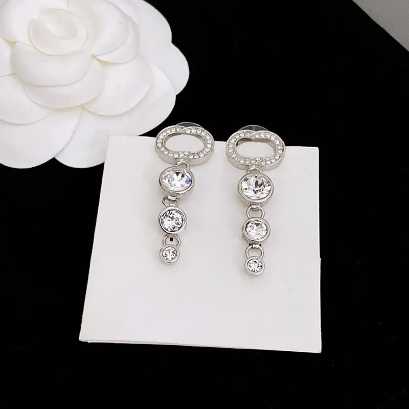 Designer Marque Boucles D'oreilles pour Femmes Diamant Glands Boucles D'oreilles Romantique Cristal Boucle D'oreille C Rétro Jewllery Oreille Boucle D'oreille Bijoux En Argent 237123C