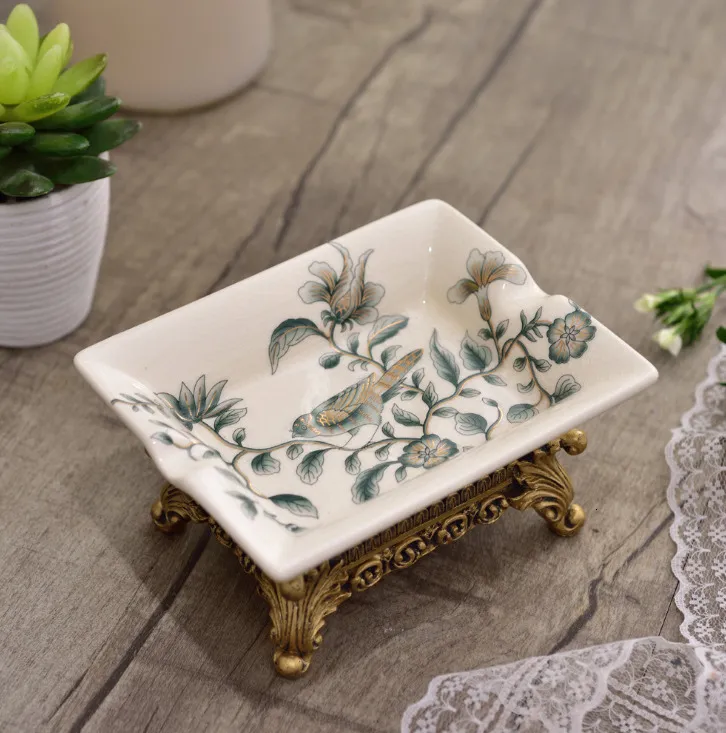 DHgate.com:Vintage Ceramic Soap Dish, European Style