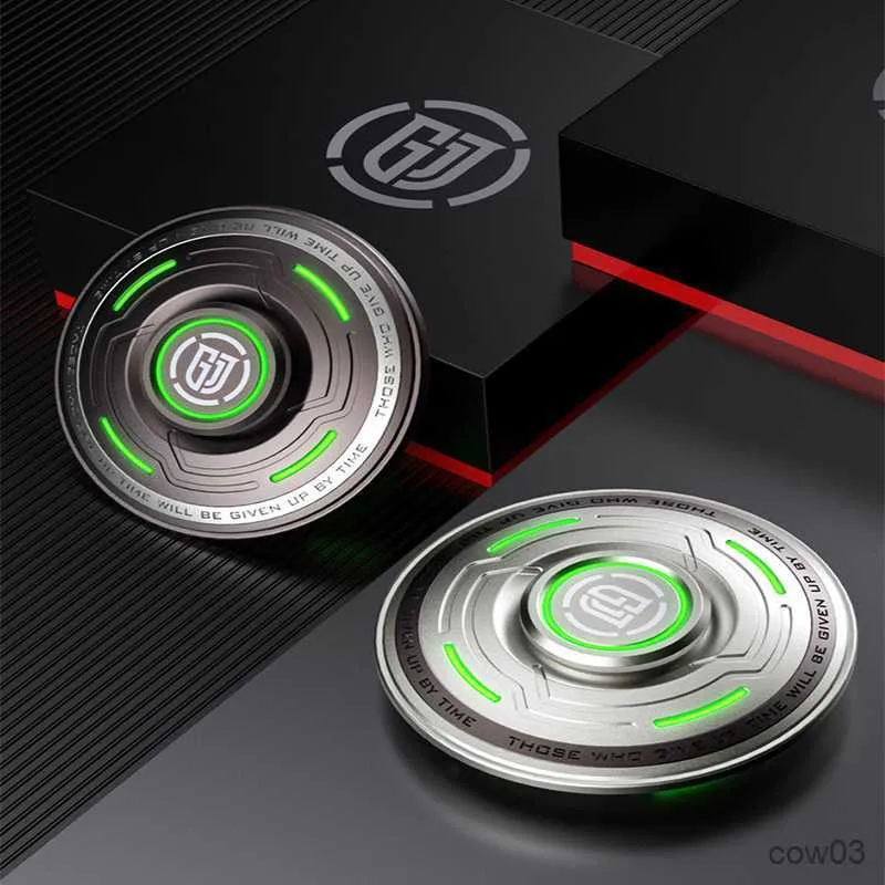 Brinquedo de descompressão engraçado multifuncional UFO Fingertip Top Spinner Toys Adultos Anti Stress Metal Hand Spinner Toy Para Crianças Chrismatas Presentes R230712