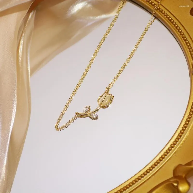 Kedjor Korea modesmycken Utsökt tulpan zirkonhänge 14K äkta guld Halsband Temperament Sexig kvinnors nyckelben
