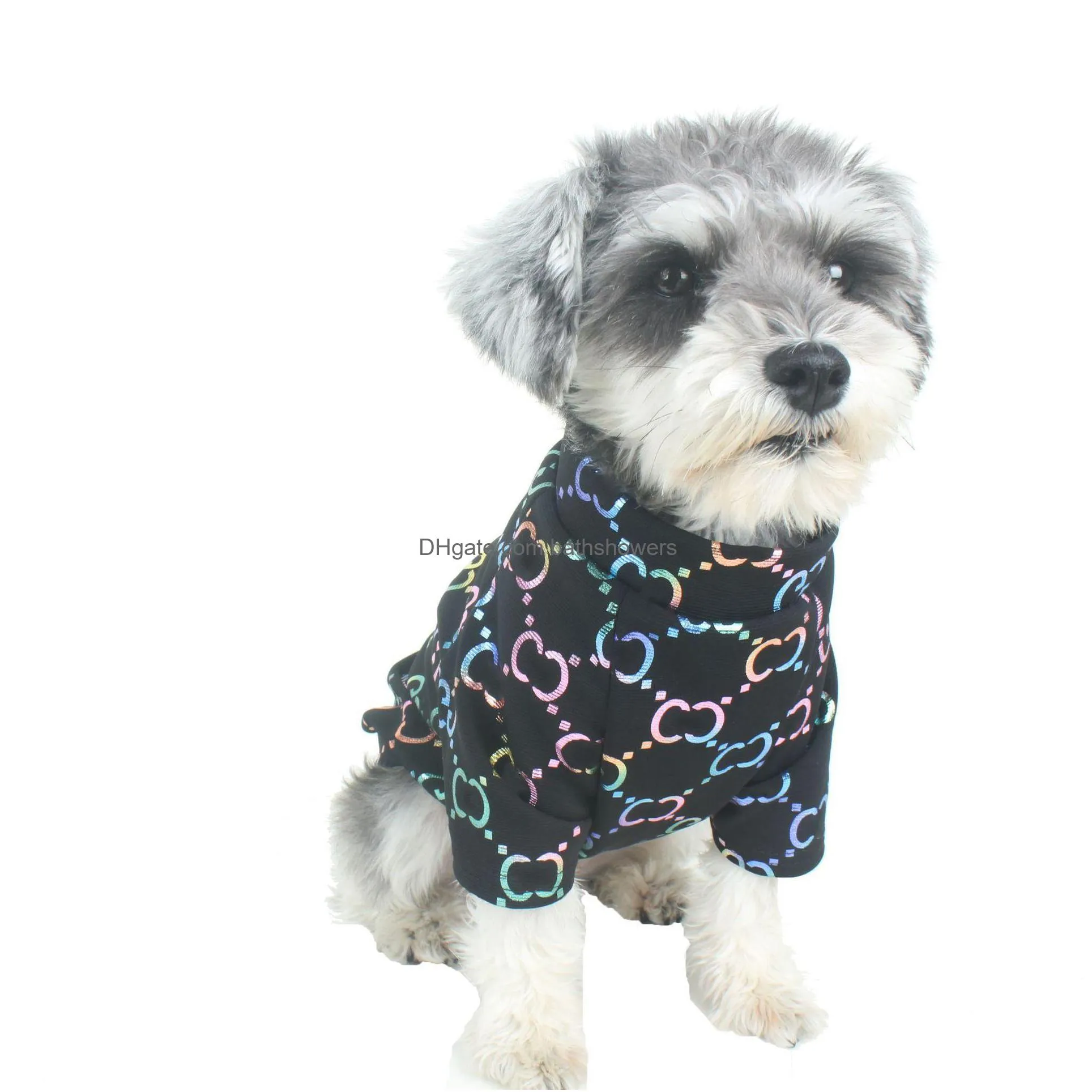 Dog Apparel Fashion One поставьте одежду зимней теплый питомец Производитель свитеров FL