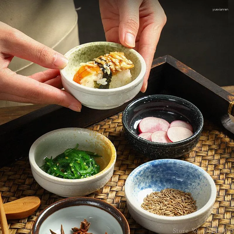 Assiettes Japonais Circulaire En Céramique Petits Plats Snack Ménage Restaurants Cuisine Fournitures Assaisonnement Trempage Sauce Soja Vinaigre