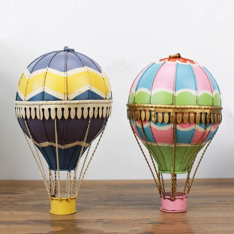 Obiekty dekoracyjne figurki żelazne powietrze balon retro żelazo model wiszący urok dekoracje sztuki kolorowe balony z indyka 230712