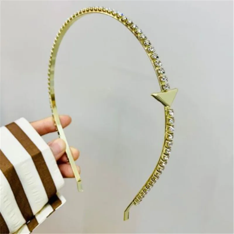 Strass Letter Girl Headband Acessórios de cabelo feminino Luxo Designer Hairbands Lovely Fashion Hair Hoop Head Bands