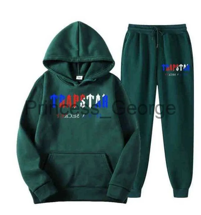 Felpe con cappuccio da uomo Felpe Tuta Trapstar Marchio stampato Abbigliamento sportivo Magliette da uomo 16 colori caldi Due pezzi Set Felpa con cappuccio allentata Pantaloni da jogging x0713