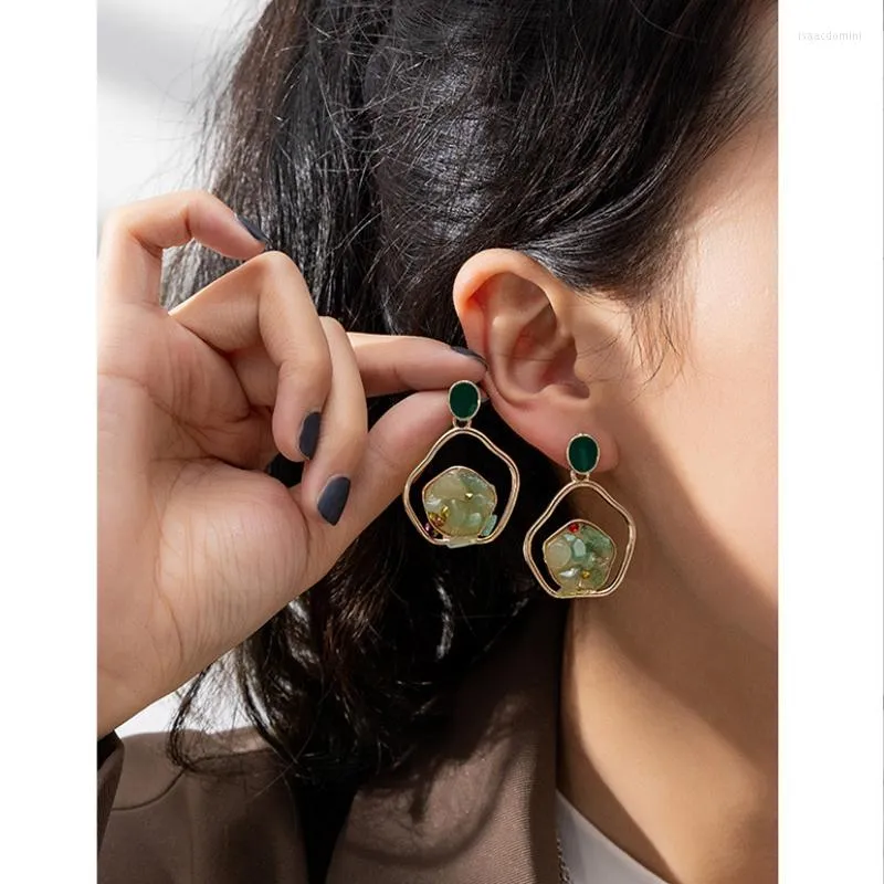 Stud Earrings YLWHJJ Fashion Emerald Gravel Women's Design Sense Small High Quality Geometric