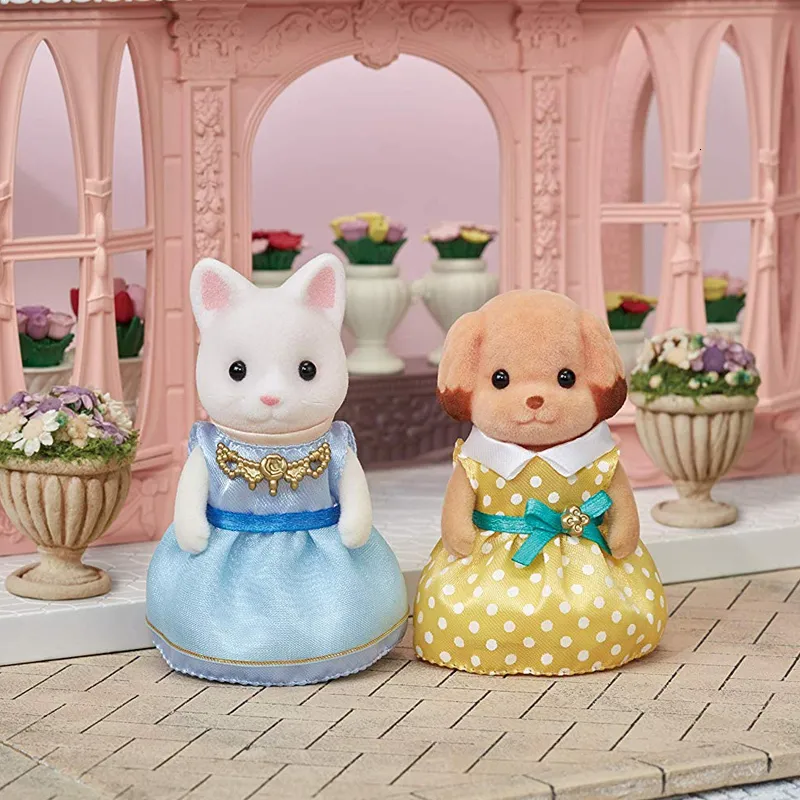 On a adopté des Sylvanian Families !